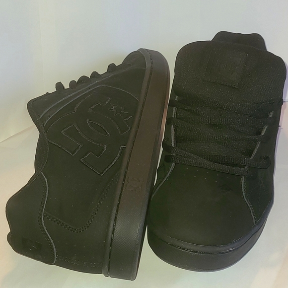 DC Men's Net Skate Shoe-M, Black - Picture 1 of 11